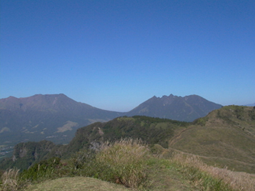 根子岳